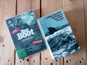 Hülle der DVD des Fernsehfilms "Das Boot" und Buch "Das Boot"